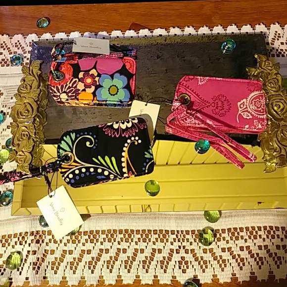 3 Vera Bradley luggage tag set - Picture 2 of 2